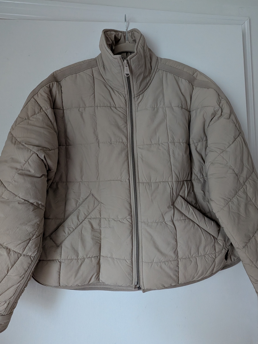 Free People Pippa Quilted Puffer Jacket in Doe XS Like New